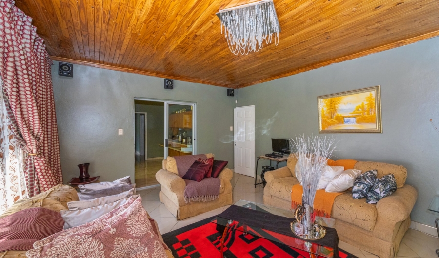 3 Bedroom Property for Sale in West Park Free State